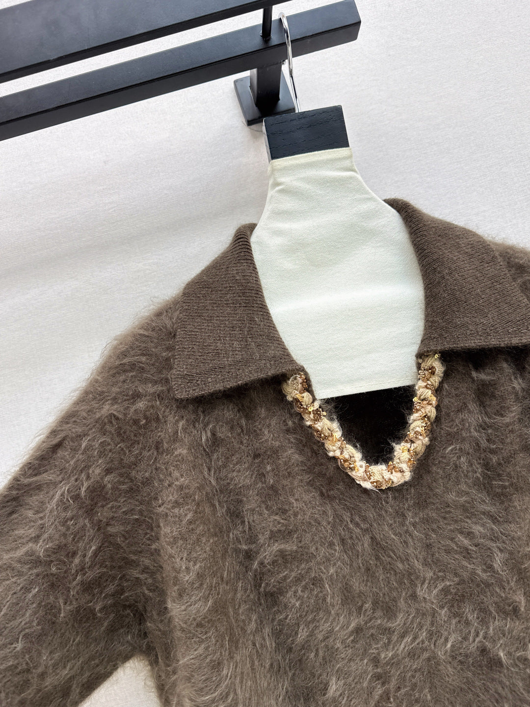 Chan NEW V-neck sweater