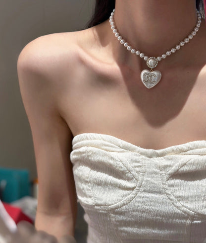 Chan New heart necklace