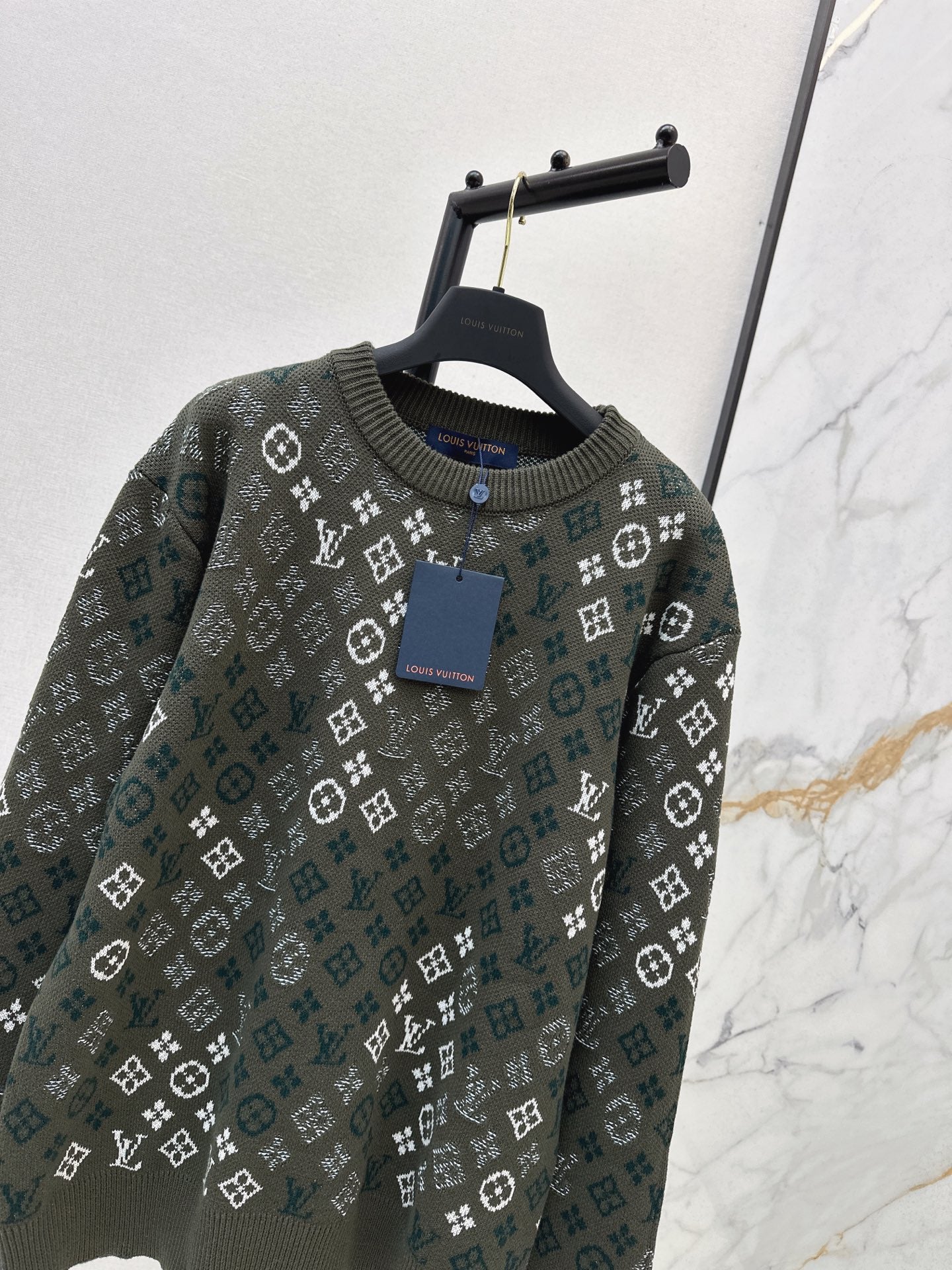 Louis NEW Crew neck sweater