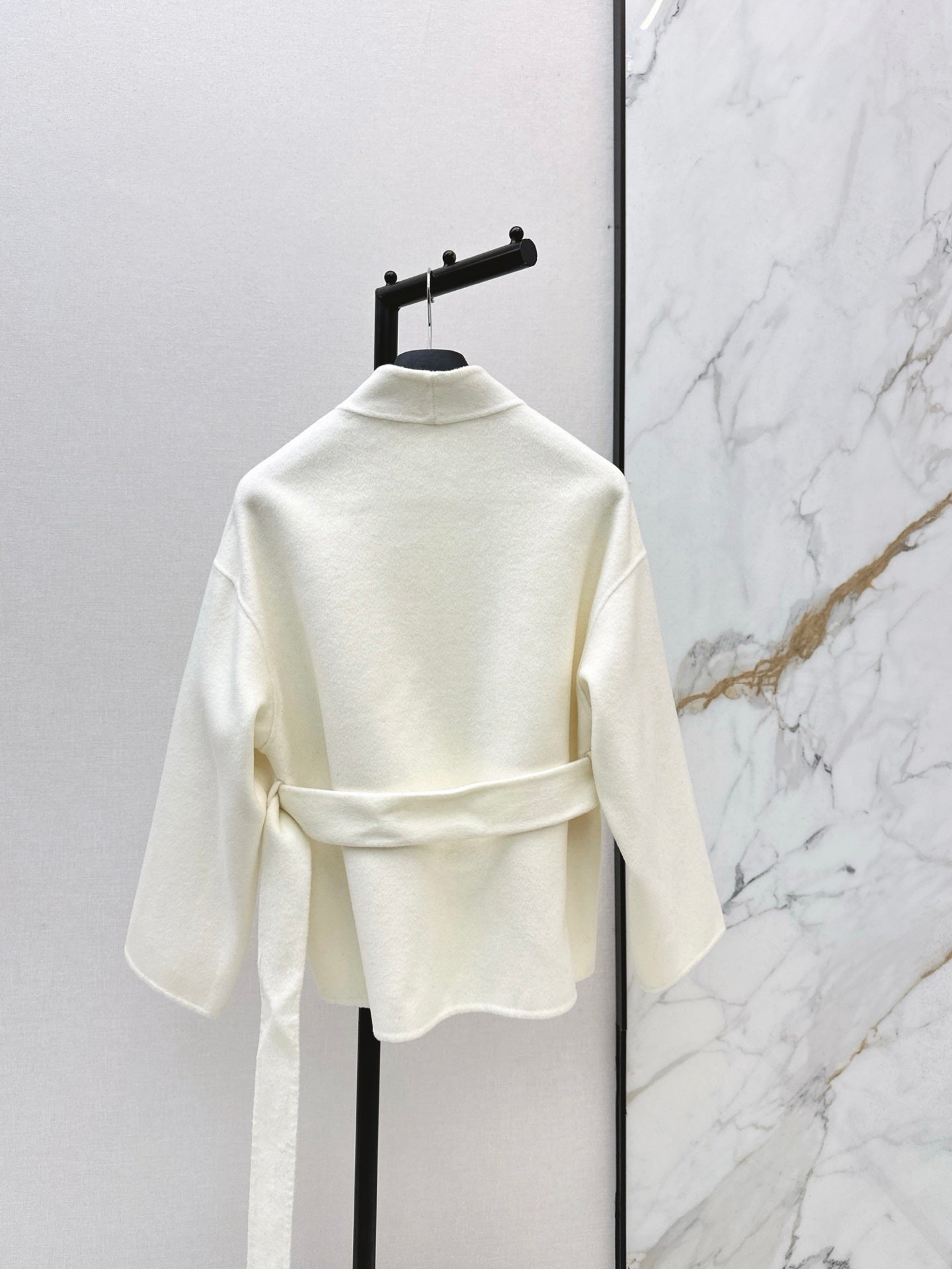 CD NEW Double-faced wool coat