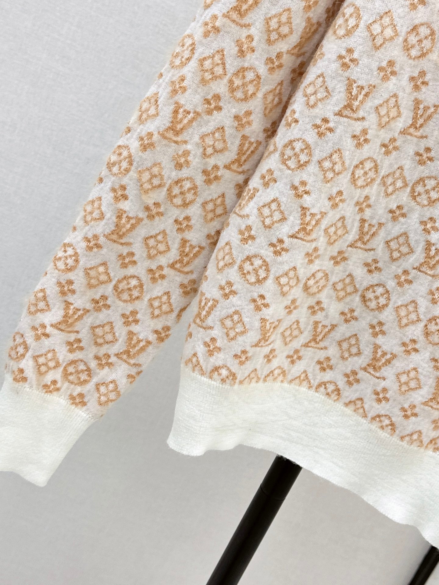 Louis NEW jacquard sweater