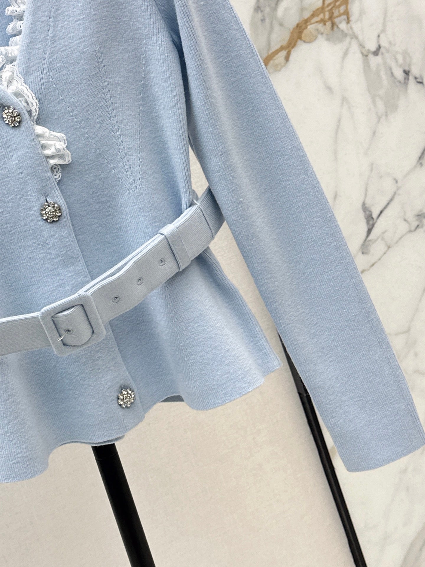 Sp NEW Lace-trimmed knit coat