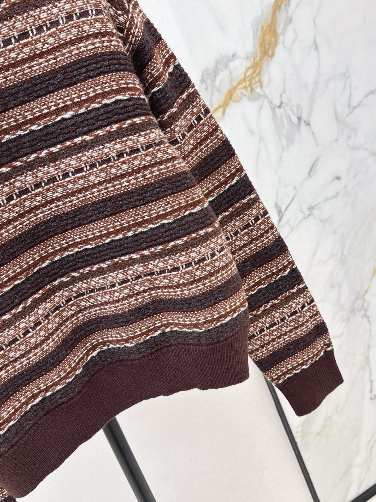 Ral NEW Crew neck sweater