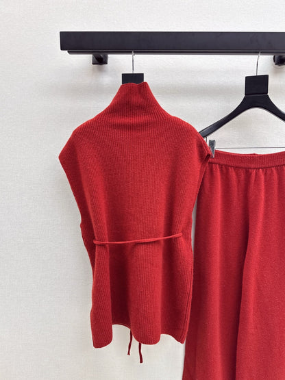 Chan NEW Sleeveless knitted set