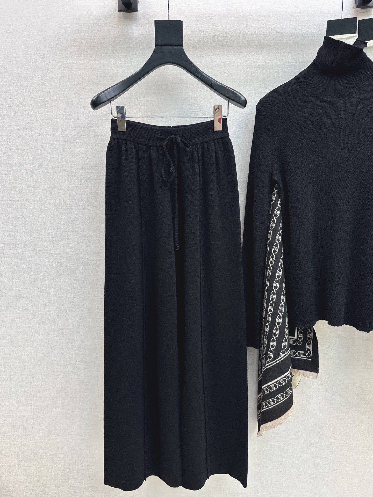 Ce1i NEW Knitted three-piece set