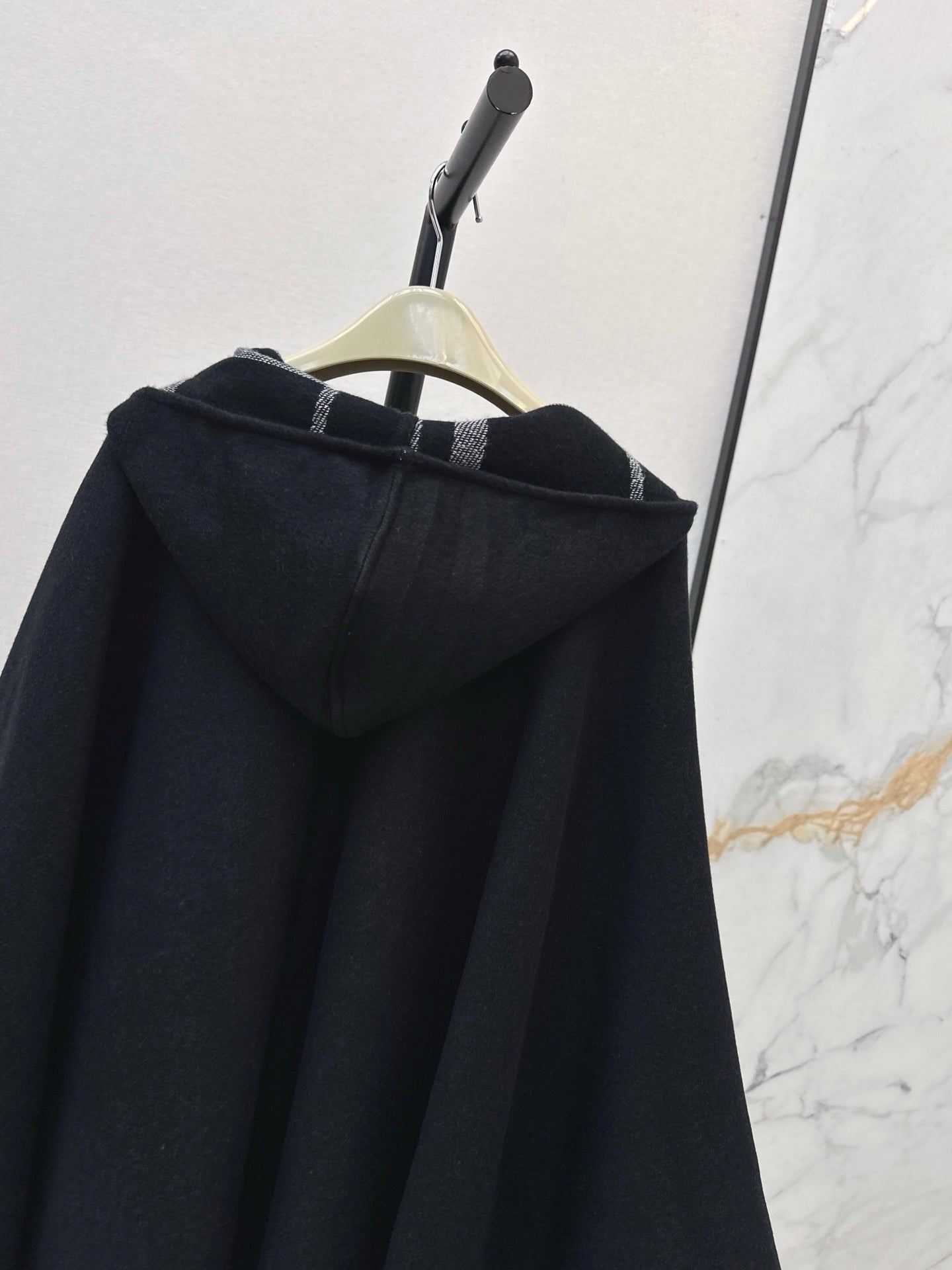 Bur NEW wool shawl cape