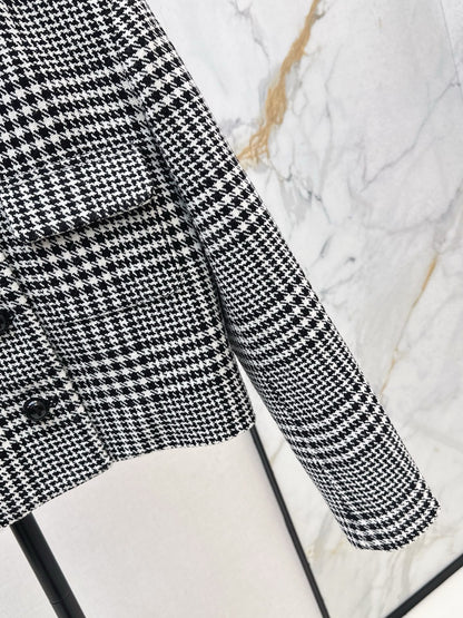 Sp NEW houndstooth coat