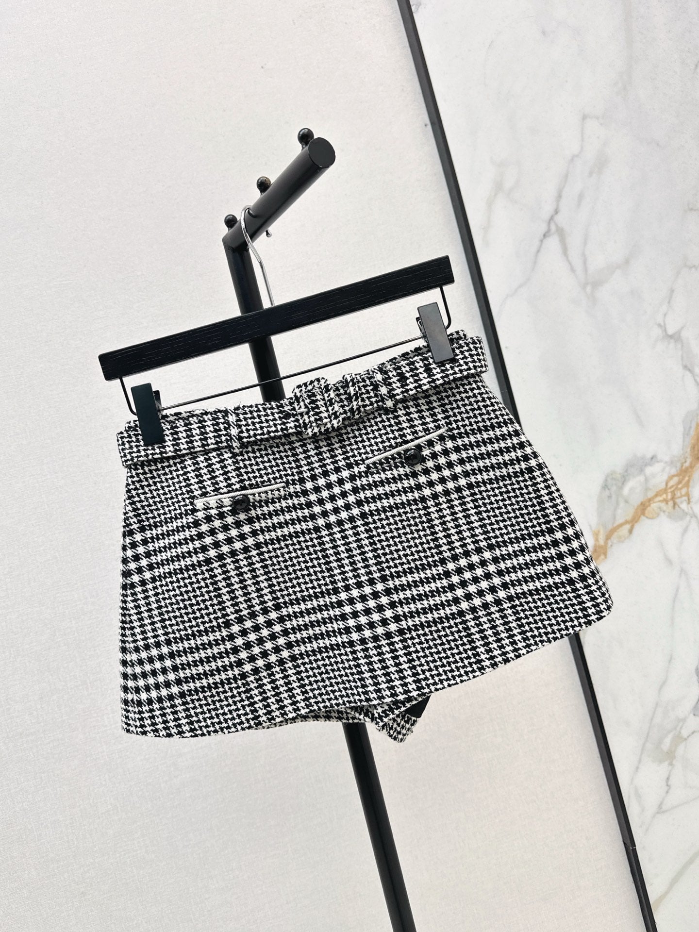 Sp NEW houndstooth culottes