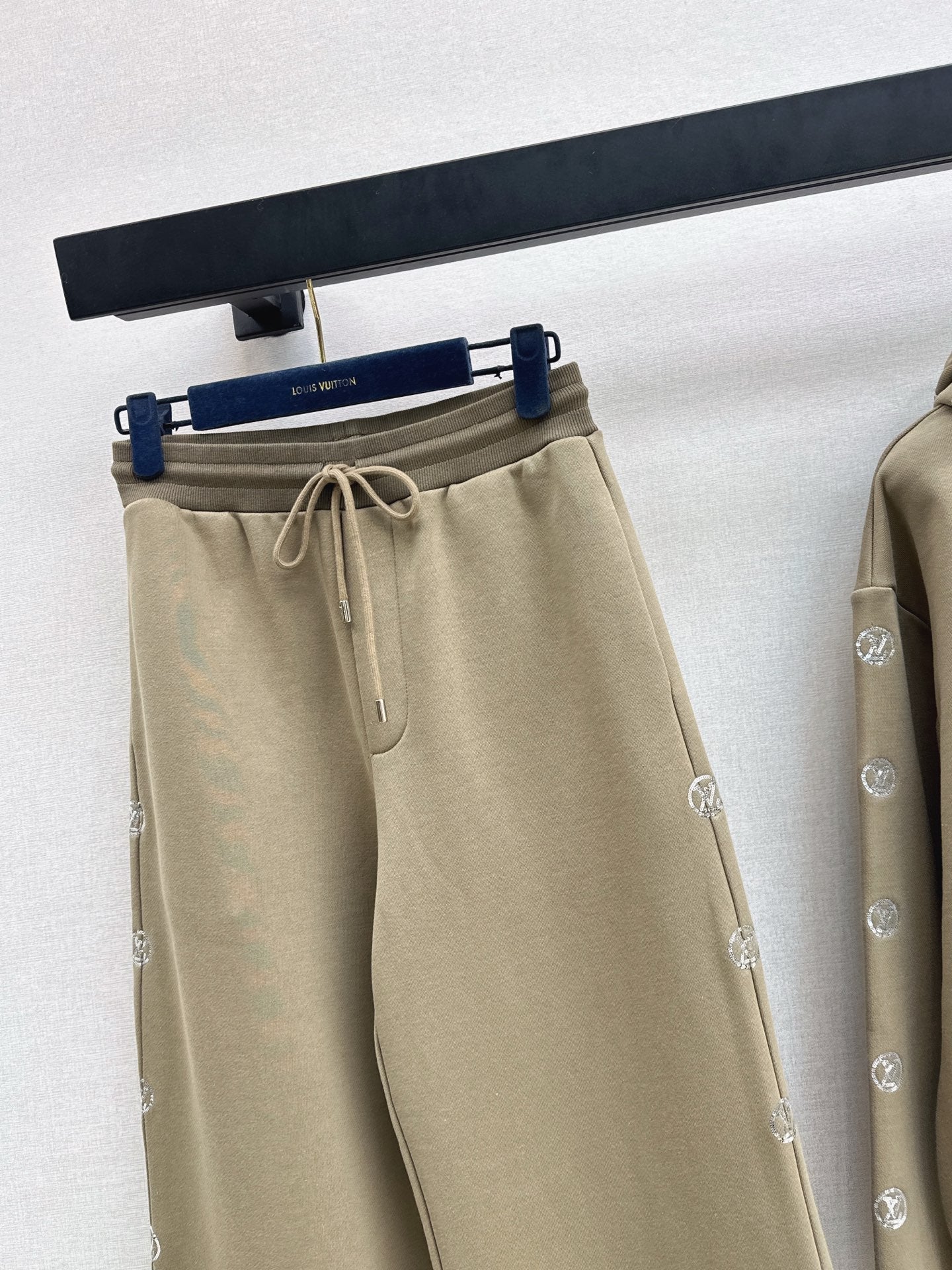 Louis NEW casual suit