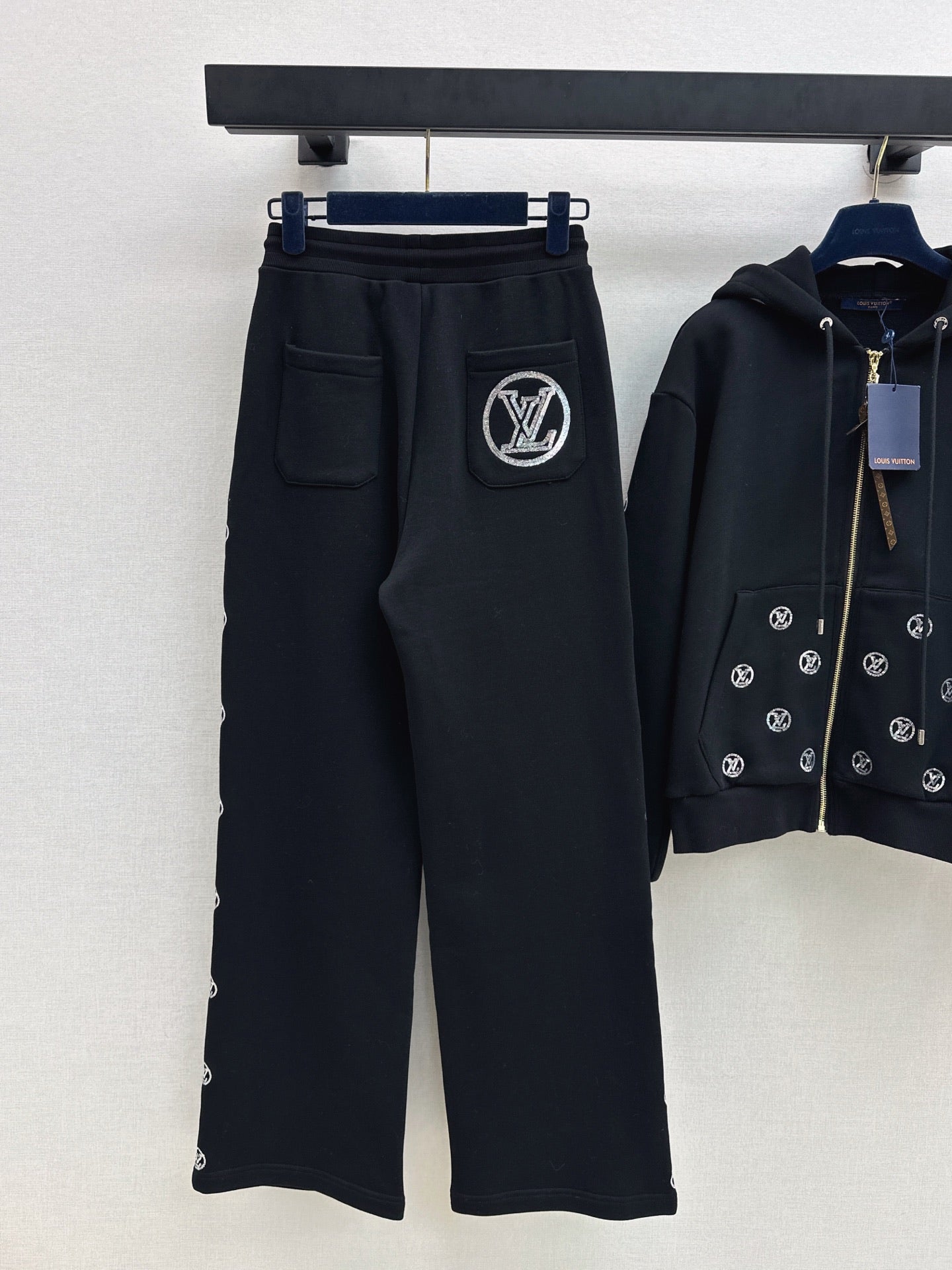 Louis NEW casual suit