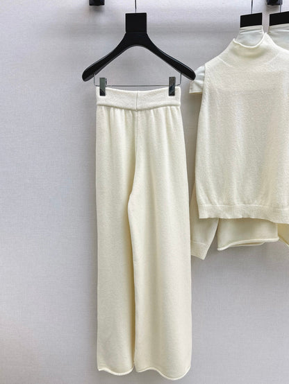 Brun NEW Knitted three-piece set