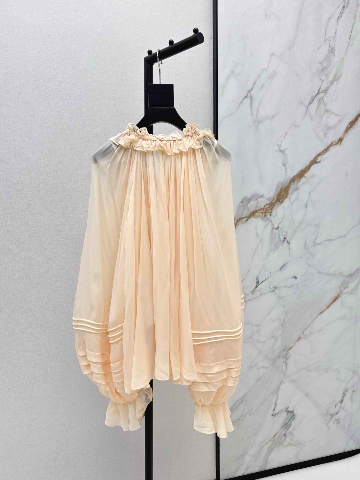 Zimm NEW Silk puff sleeve shirt