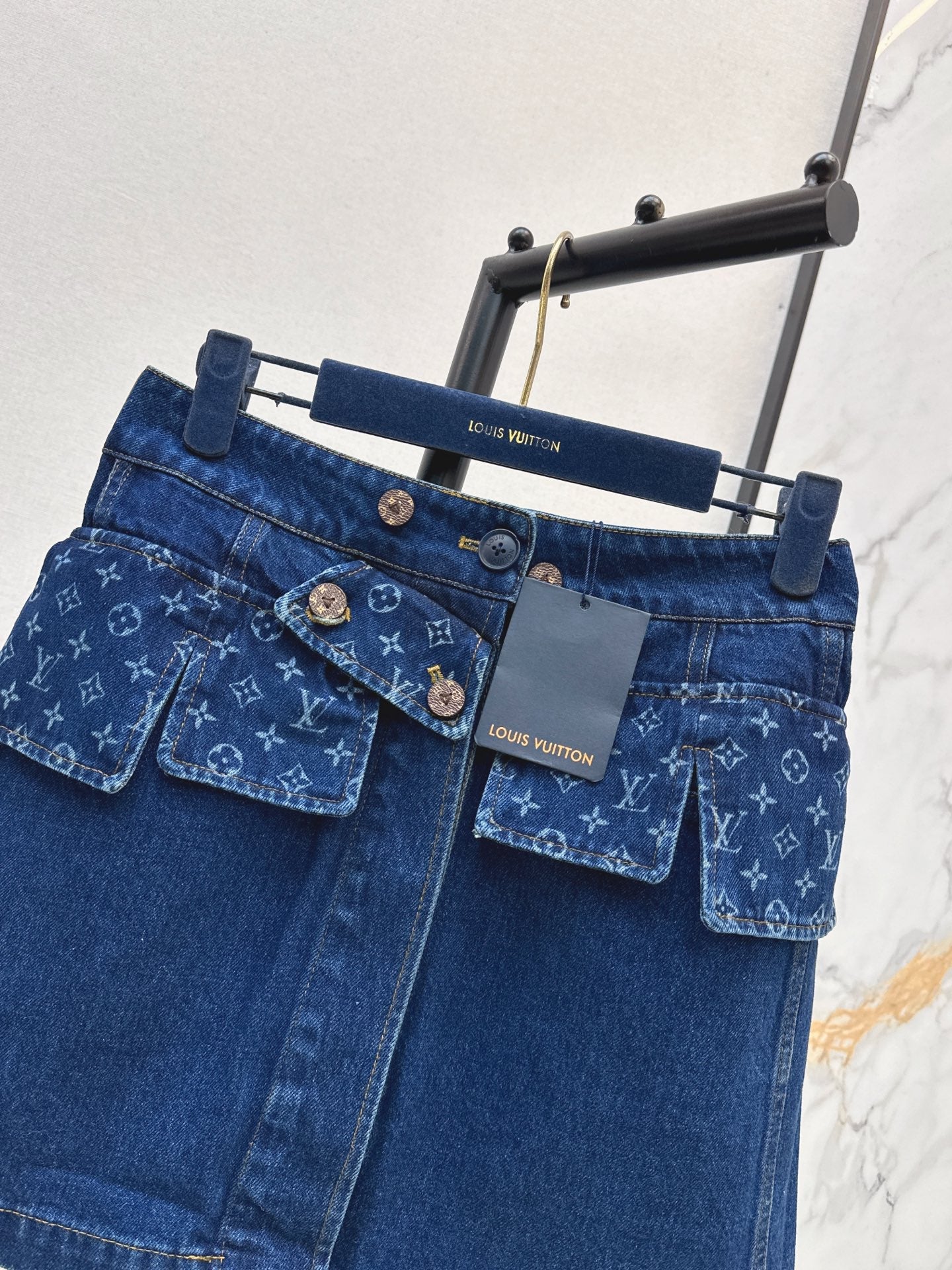 Louis NEW denim skirt