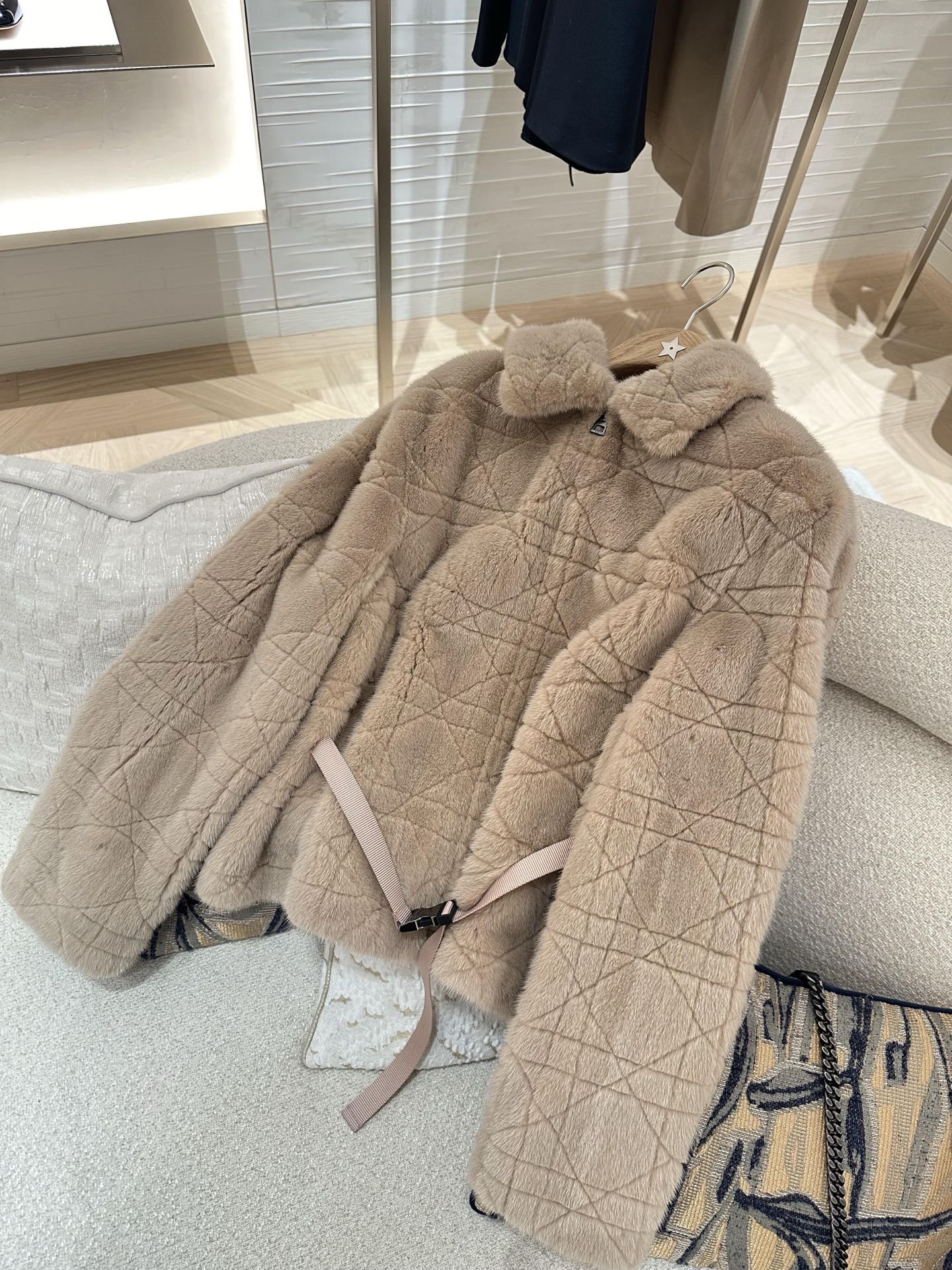 CD NEW diamond pattern jacket