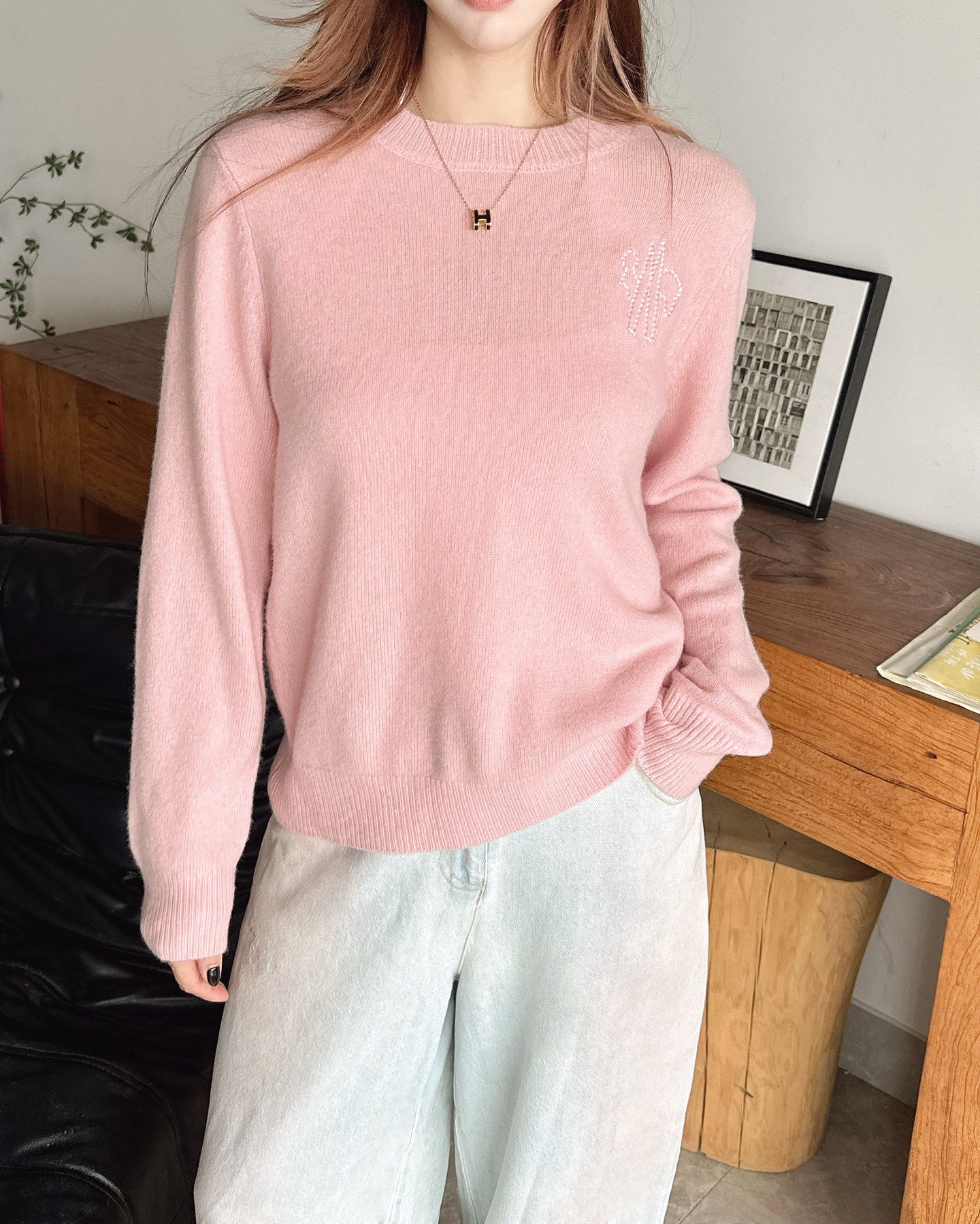 Monc NEW Crew neck sweater