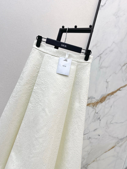 CD NEW big hem skirt