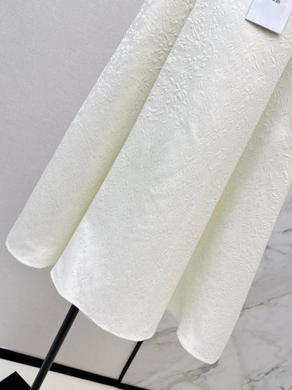 CD NEW big hem skirt