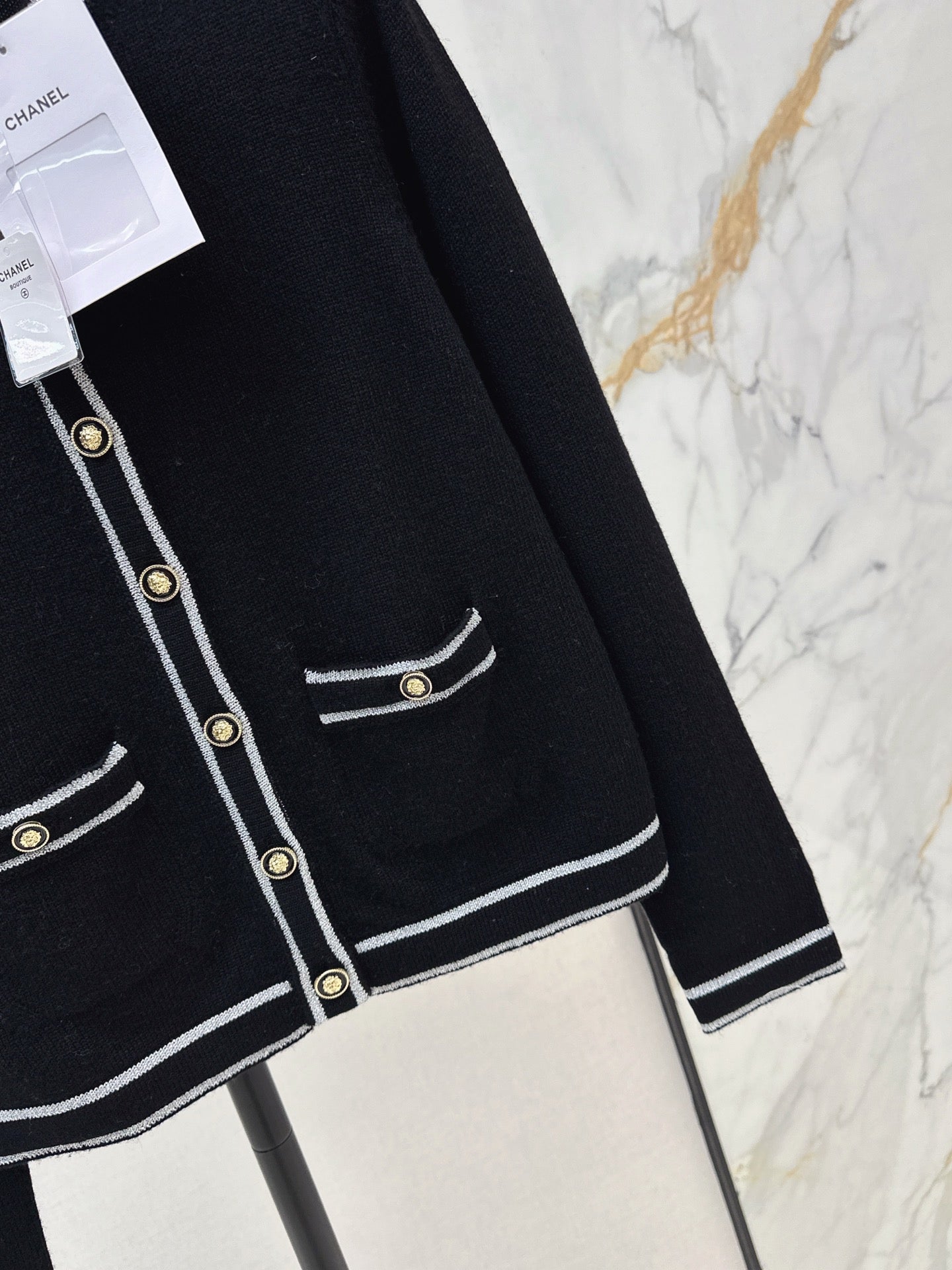 Chan NEW knitted cardigan