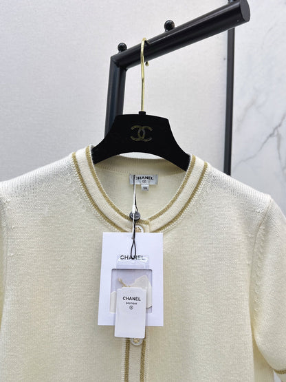 Chan NEW Short-sleeved knitted cardigan