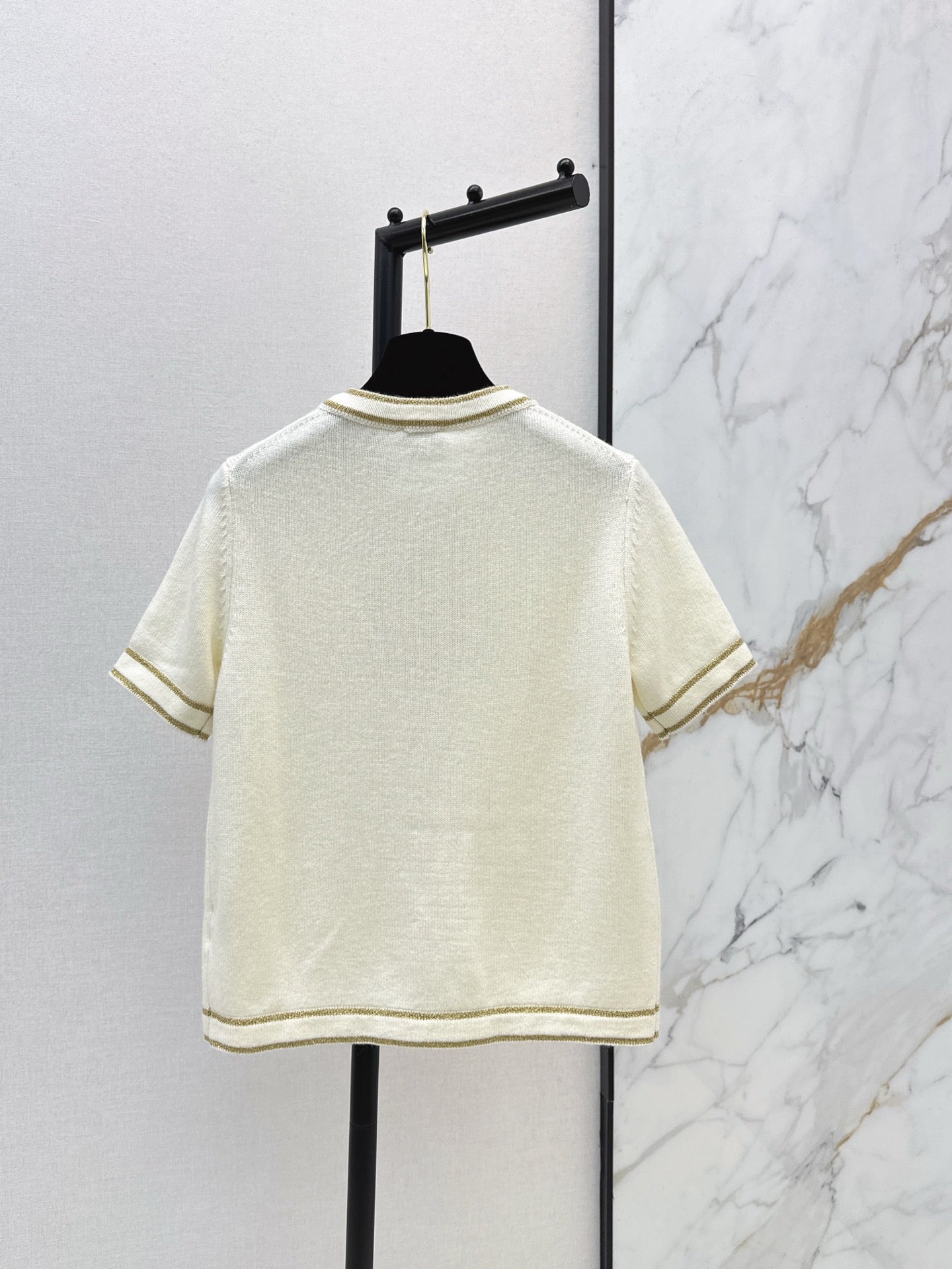 Chan NEW Short-sleeved knitted cardigan