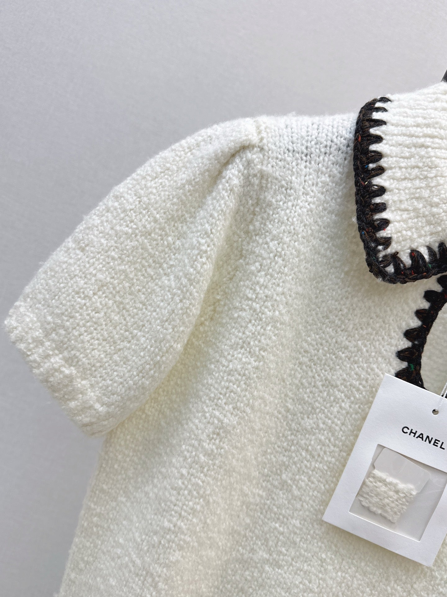 Chan NEW Bow-tie cashmere sweater