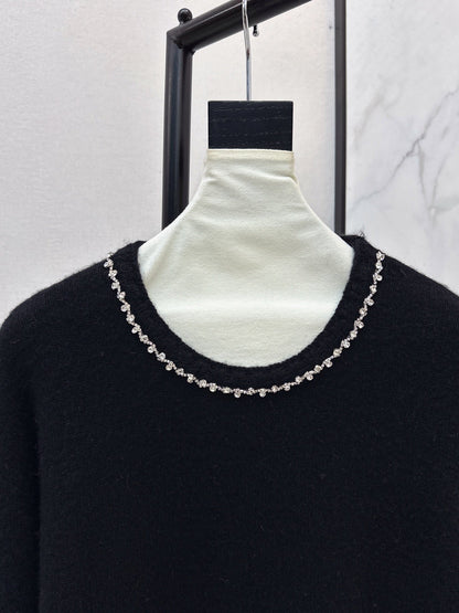 Va1 NEW Crew neck sweater