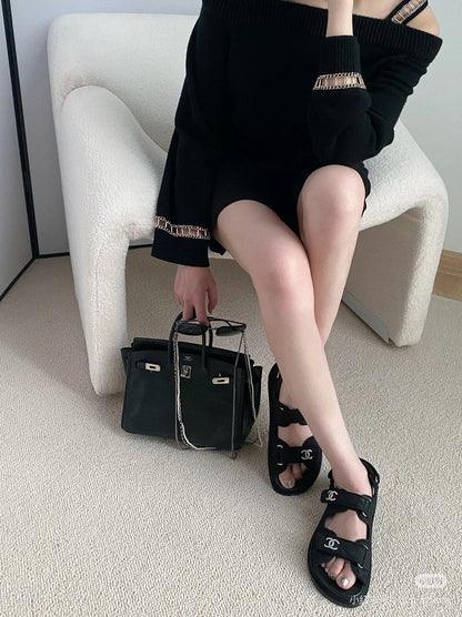 Chan NEW Chain-link openwork off-shoulder cashmere sweater