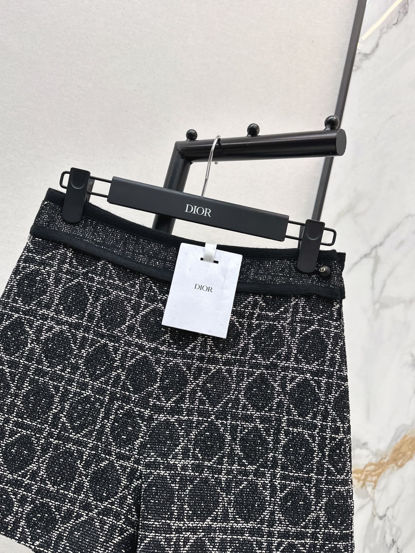 Chan NEW woven shorts