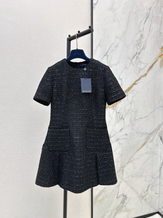 Louis NEW woolen dress