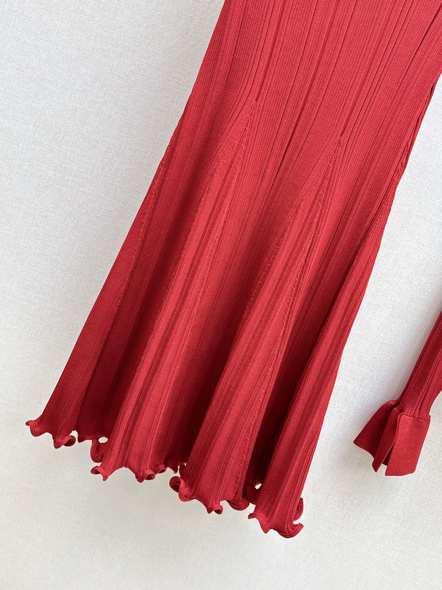 Sp NEW knitted skirt