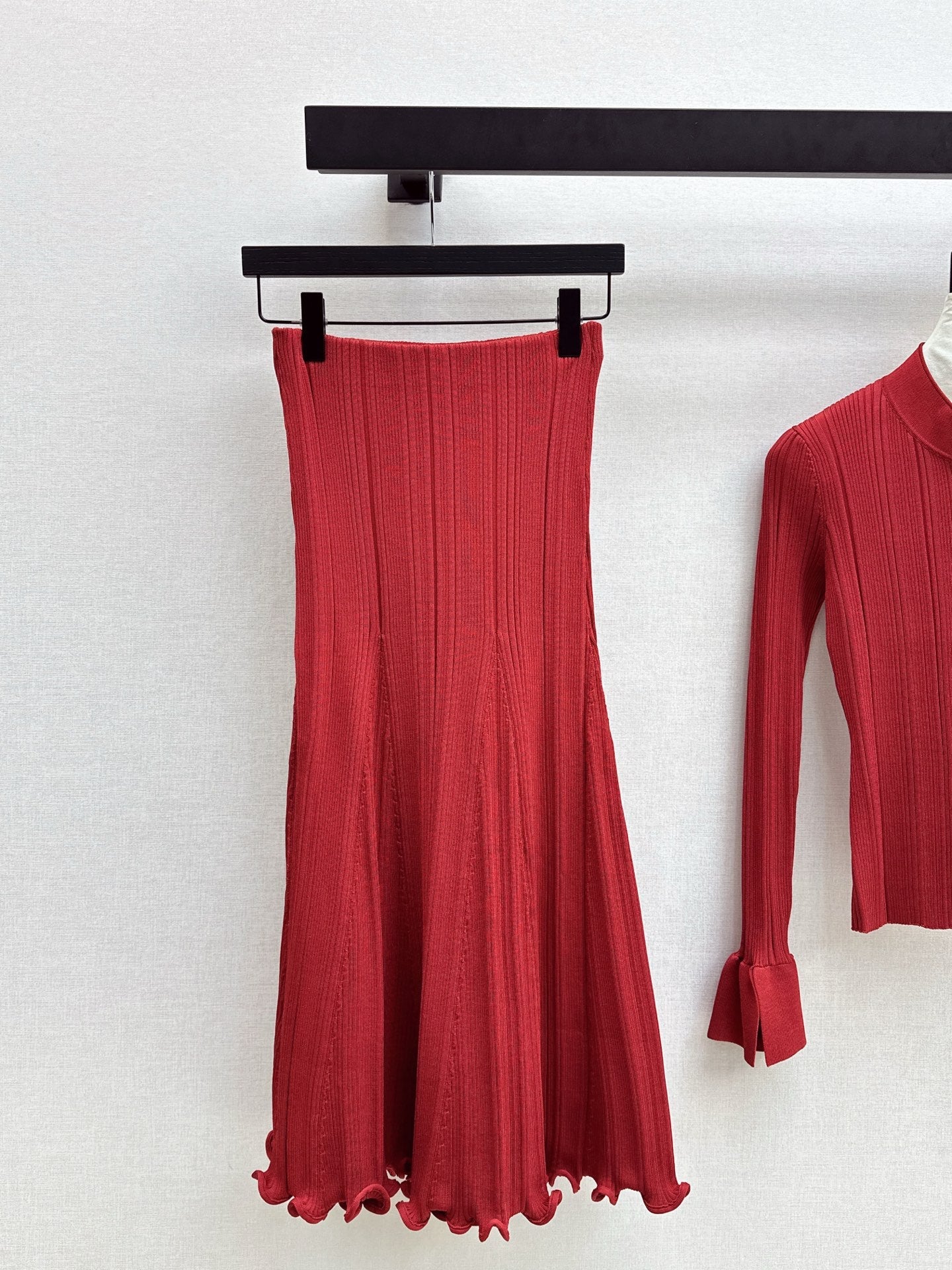 Sp NEW knitted skirt