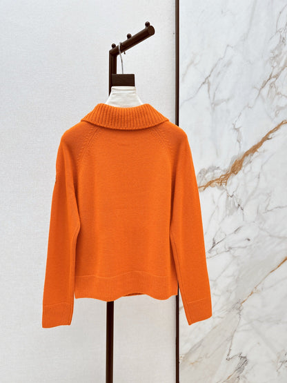 Monc NEW knitted sweater