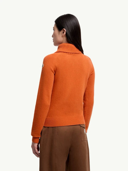 Monc NEW knitted sweater