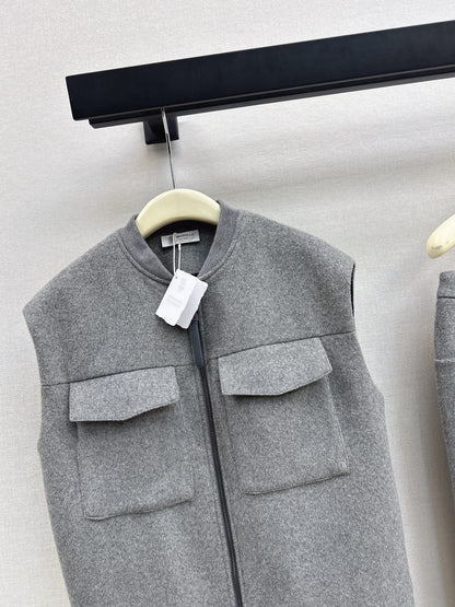 Brun NEW woolen vest