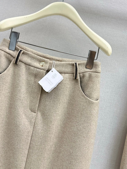 Brun NEW woolen skirt