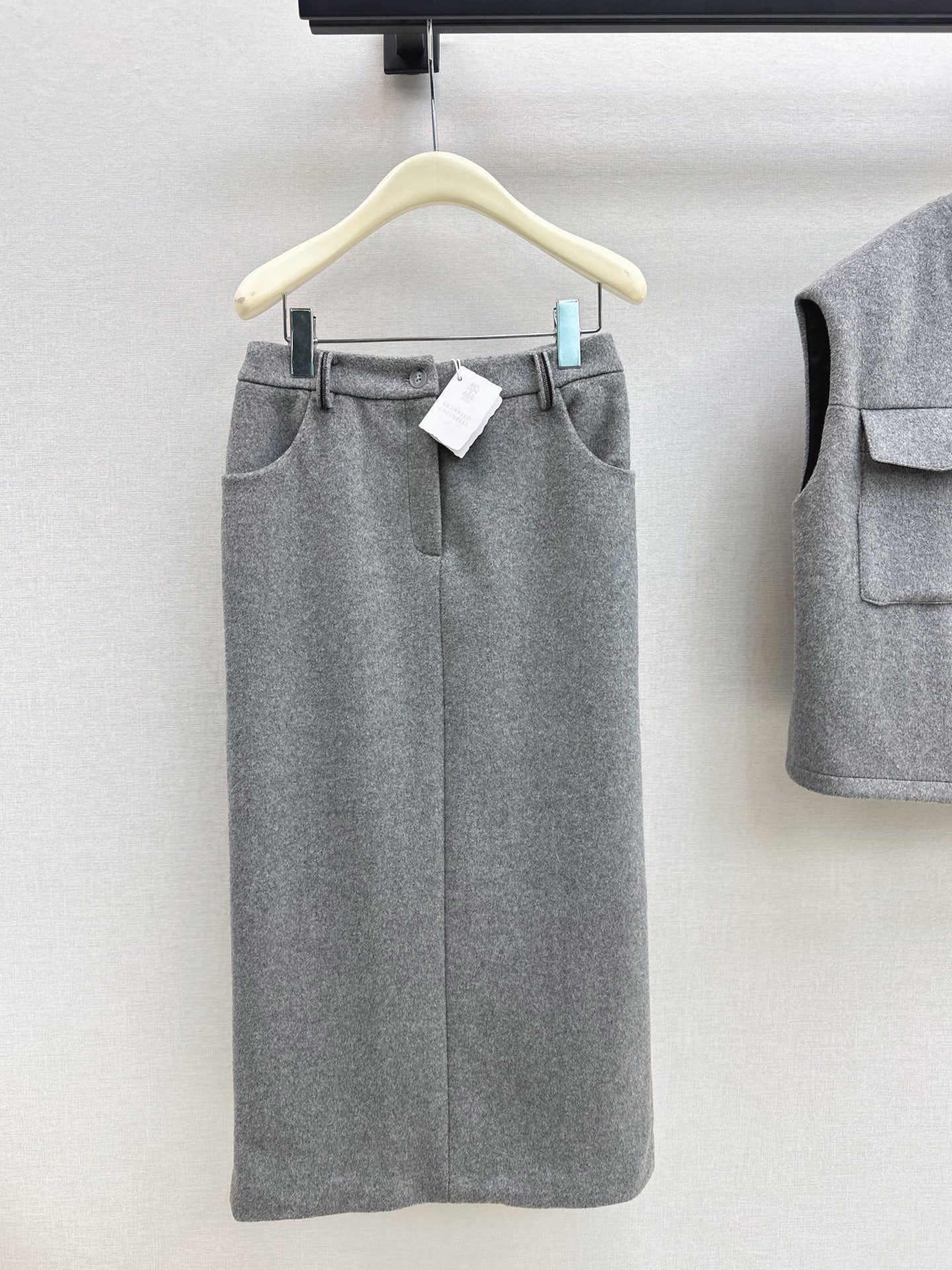 Brun NEW woolen skirt