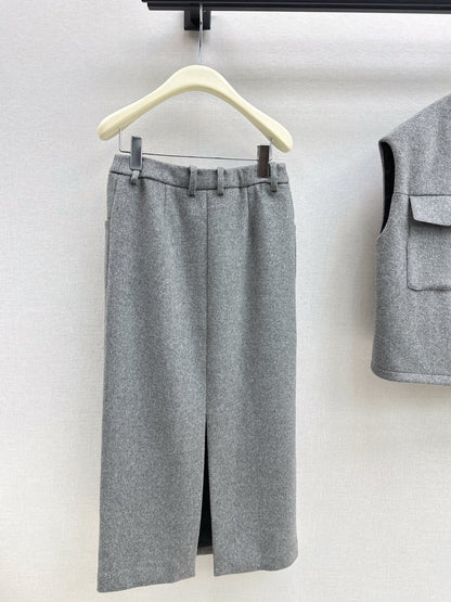 Brun NEW woolen skirt