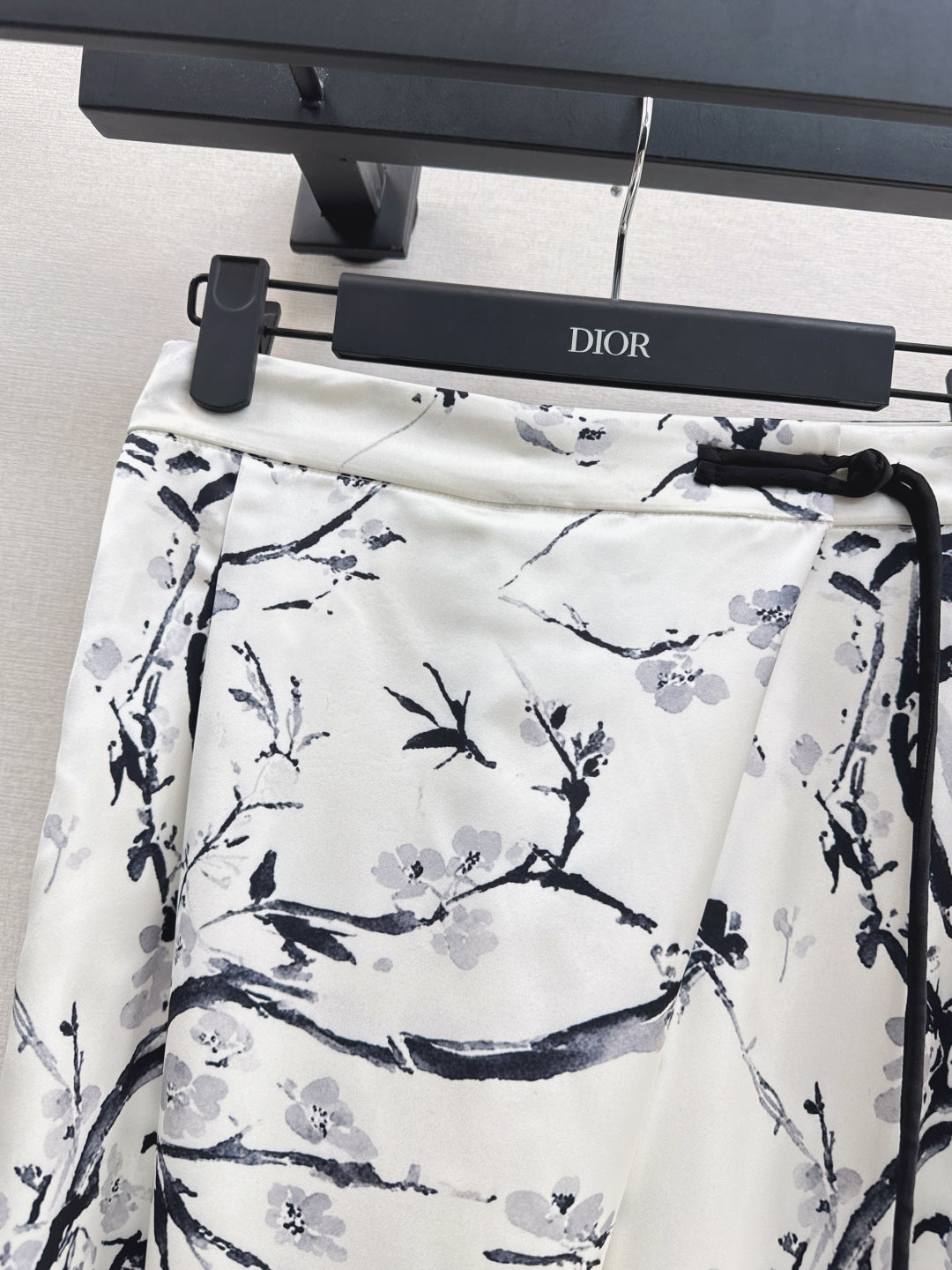 CD NEW printed pants