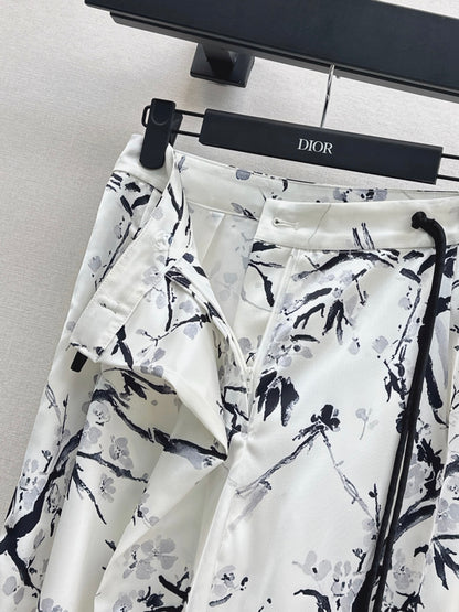 CD NEW printed pants