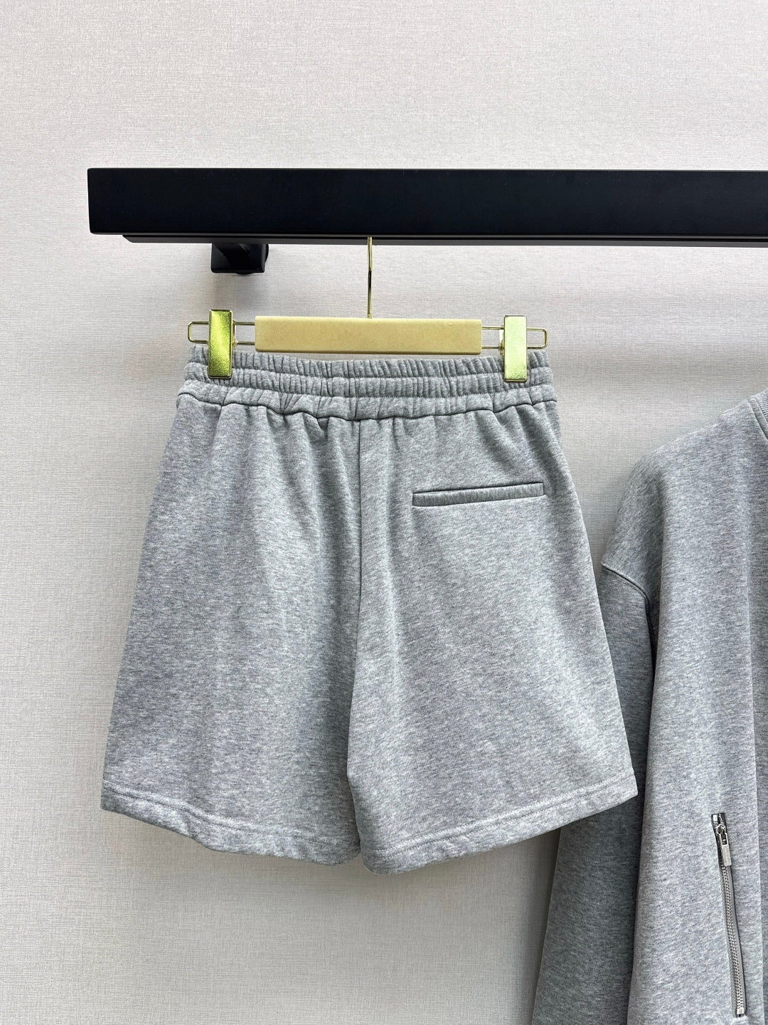 Miu NEW Zipper Jacket  Shorts Set