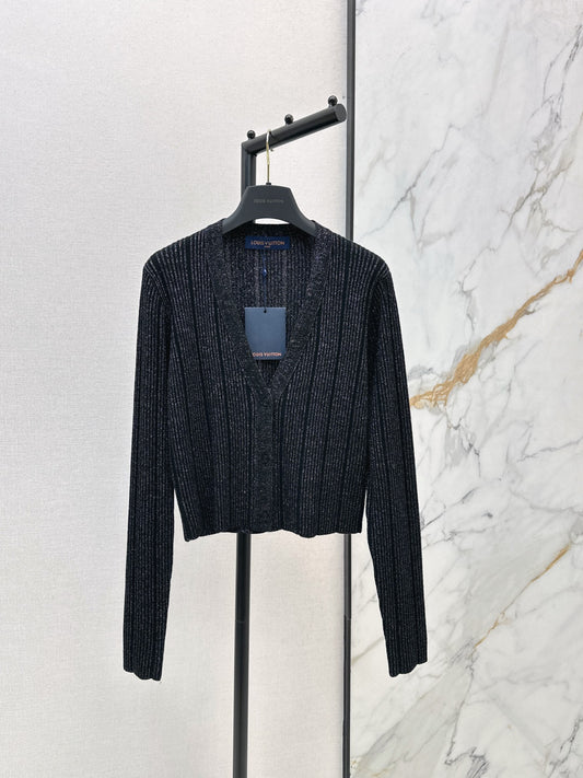 Louis NEW V-neck knit cardigan