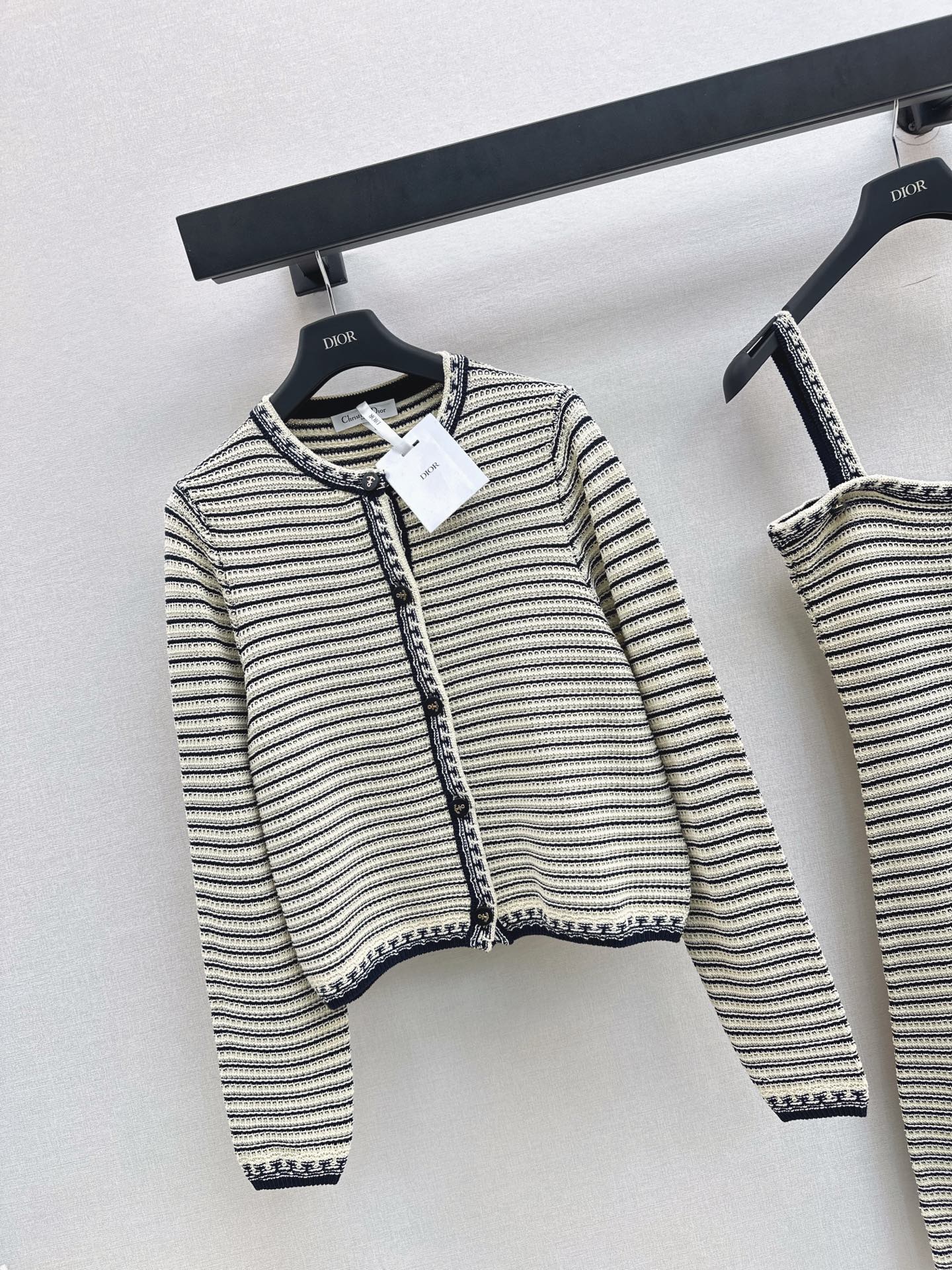 CD NEW striped cardigan