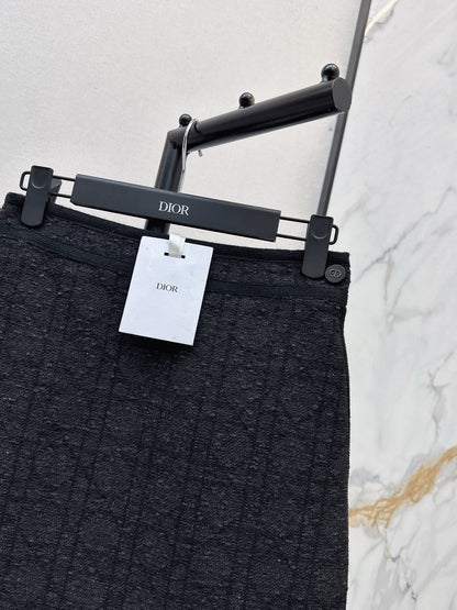CD NEW woven skirt