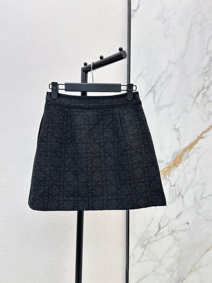 CD NEW woven skirt