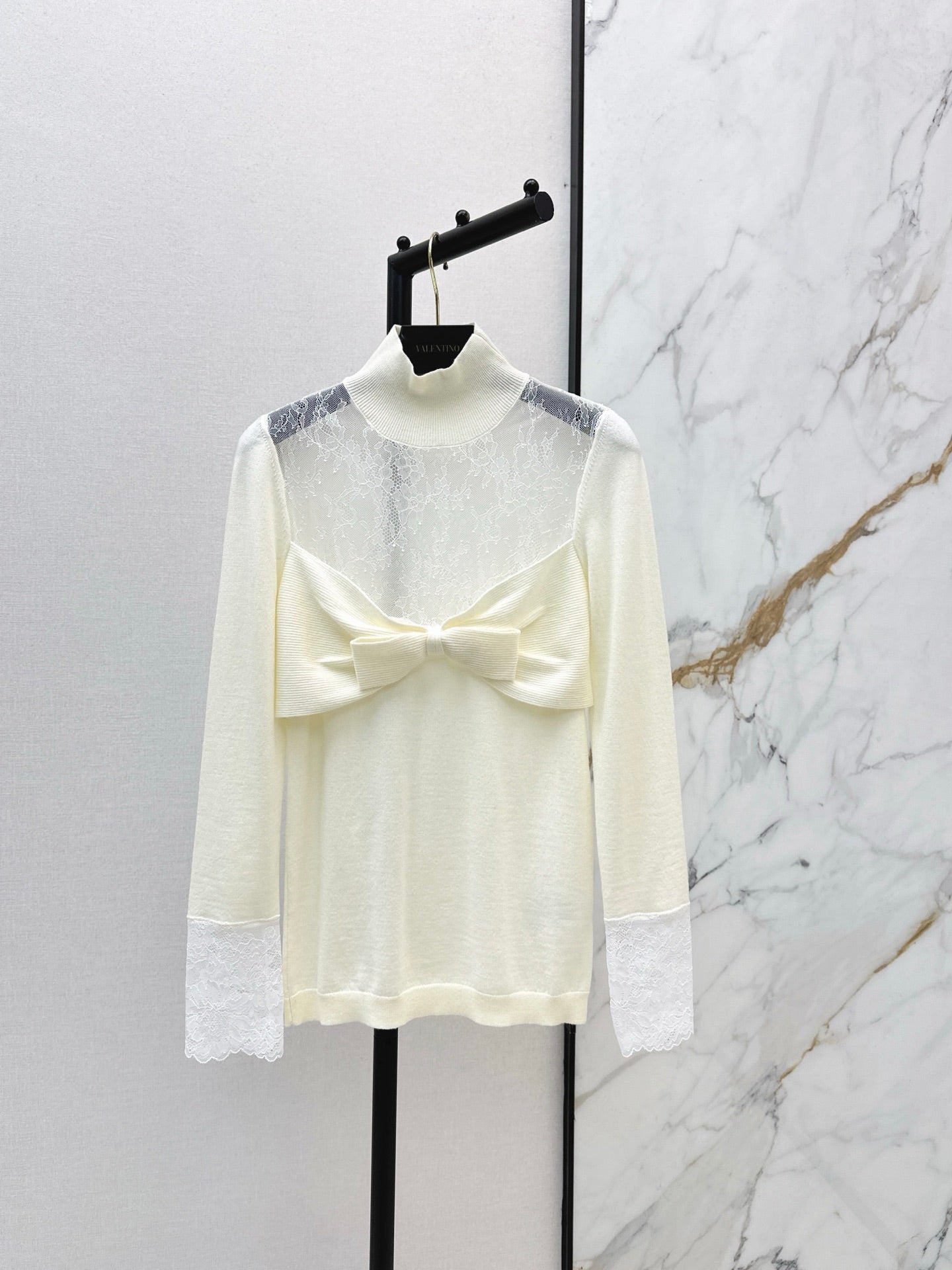 Va1en NEW Lace base layer