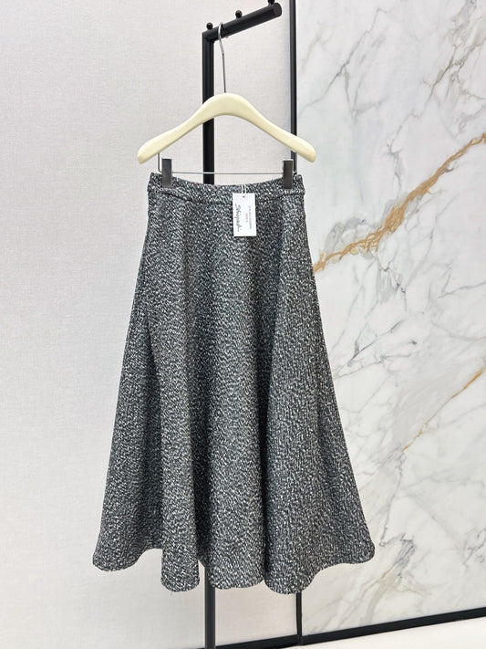 Schla NEW woven skirt