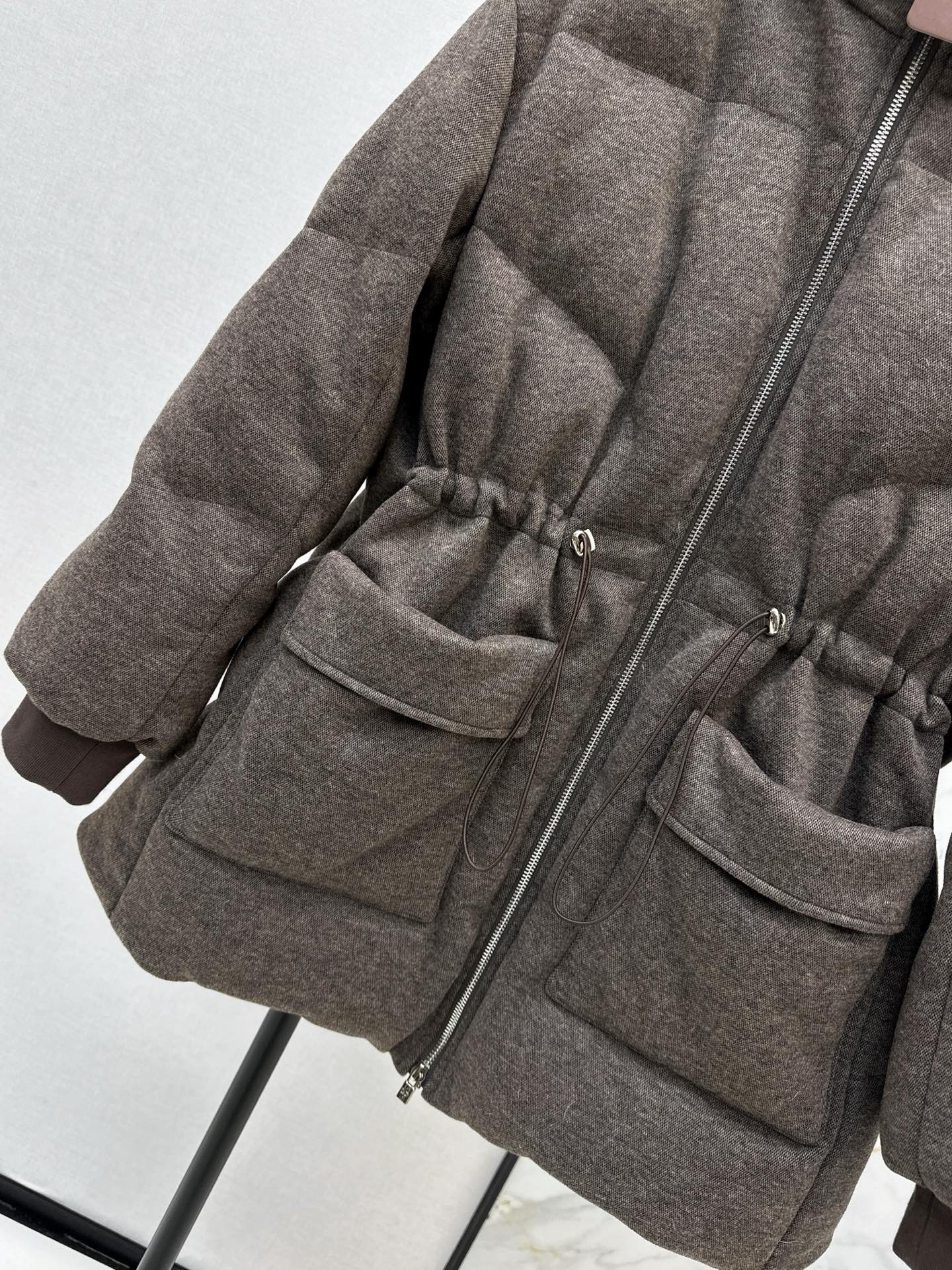 Loro NEW down jacket