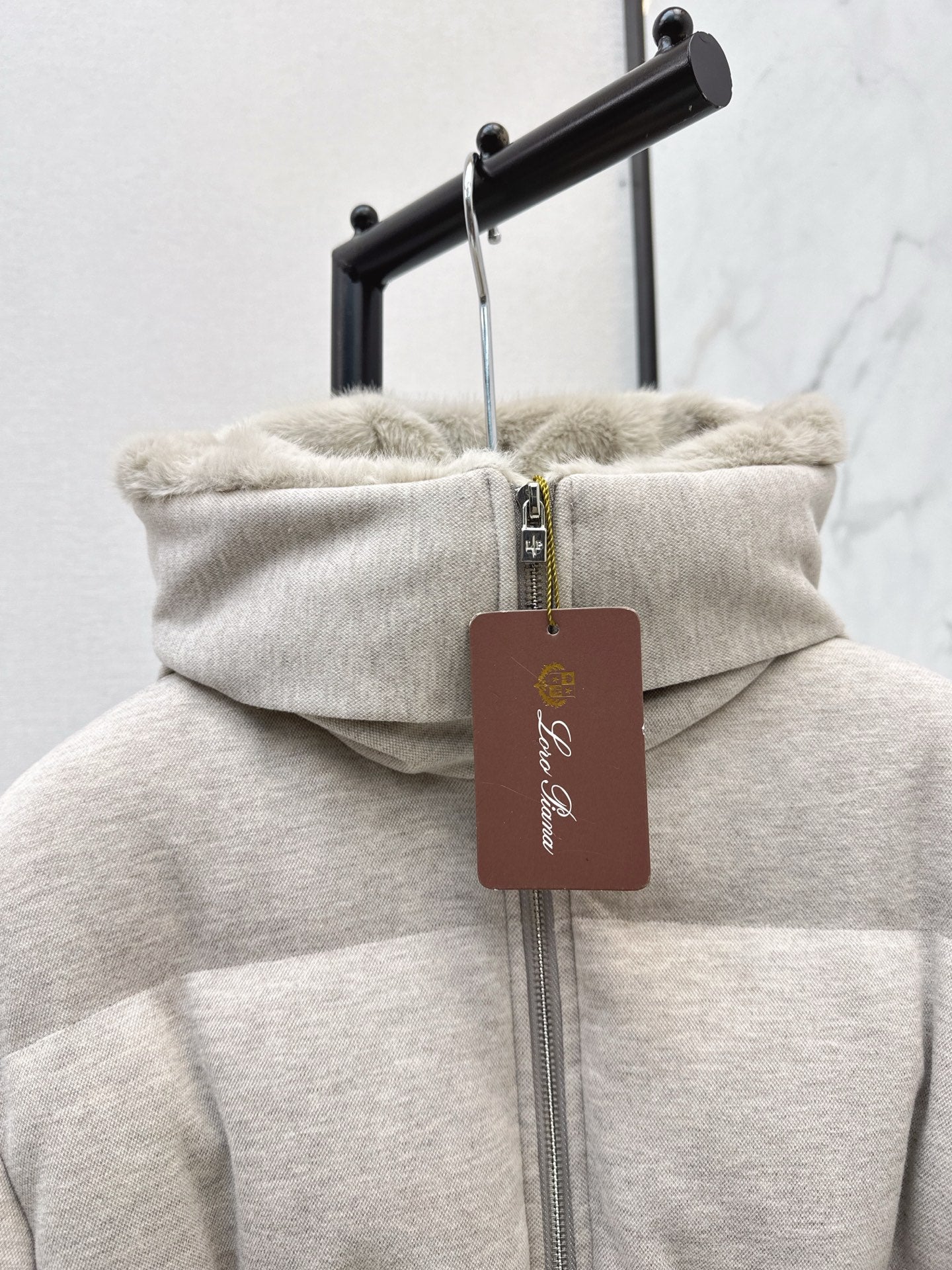 Loro NEW down jacket