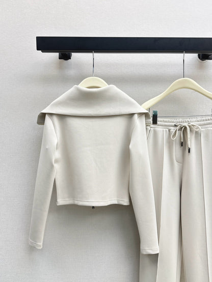 Brun NEW casual suit