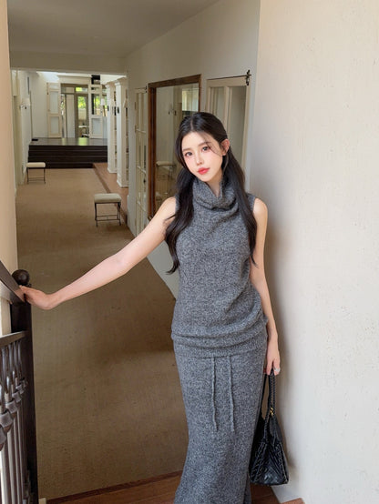 Loro NEW knitted suit